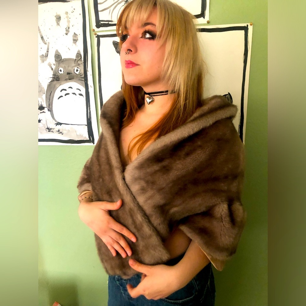 1954 faux fur beige shrug with sip lining. Hand made for a movie.